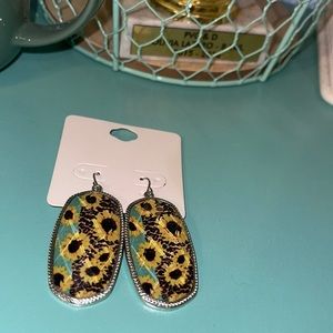 Half Turquoise and Cheetah Sunflower Earrings